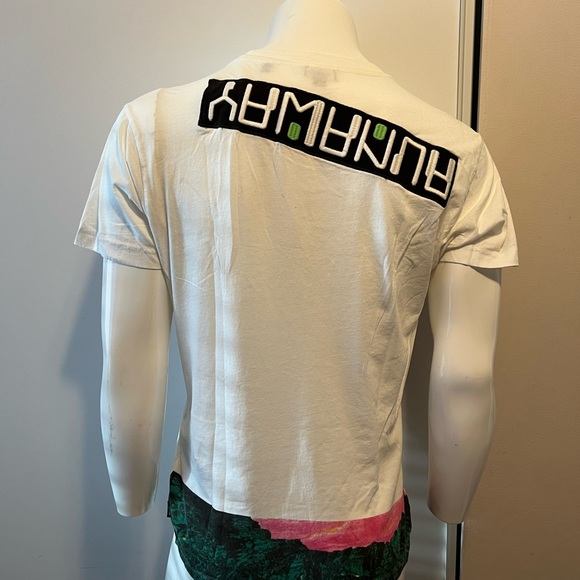 Diesel Tee size small fits like a medium - Picture 2 of 2